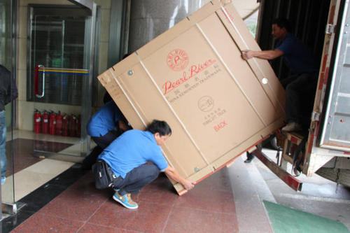 西岗钢琴贵重工艺品无忧运